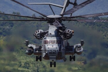 Roosevelt Roads, la base naval abandonada en Puerto Rico que Estados Unidos reactivó en medio de sus polémicas acciones militares en el Caribe