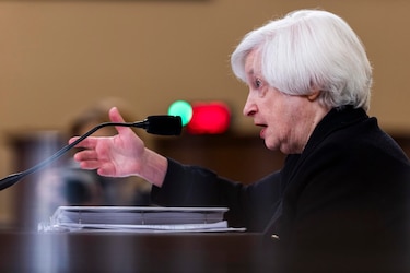 Yellen afirma que Estados Unidos y China deben hacer más para combatir el cambio climático
