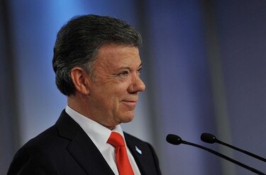 Santos: Habrá recompensa para quienes denuncien el dinero FARC