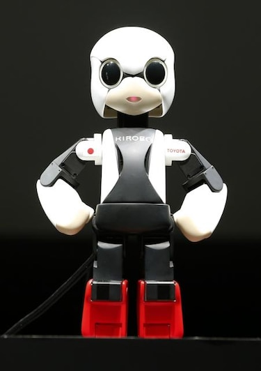 Kirobo, el robot que habla, parte hacia el espacio en una misión histórica