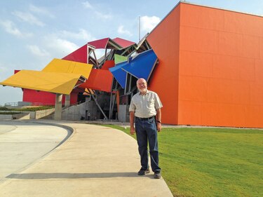 Recordando a George R. Angehr