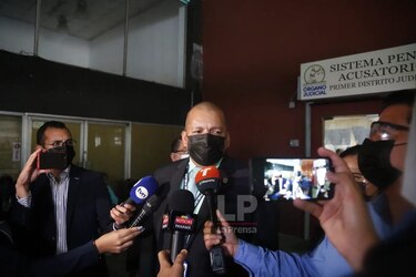 Fiscal González: esta semana hubo tres intentos fallidos de suspender el juicio del caso pinchazos