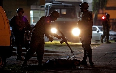 Siete muertos en nueva jornada de protestas y saqueos en Chile