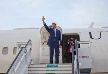John Kerry regresa a EU tras histórica visita a Cuba para reabrir embajada