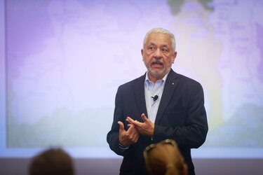 El Canal de Panamá aumentará a 32 los tránsitos diarios de buques en junio