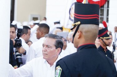 Castulovich, Ahumada y Mitchell, en el grupo que dará informe a Cortizo
