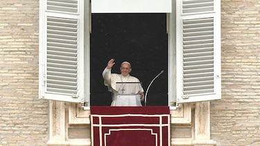 Papa Francisco pide respuesta internacional a crisis siria