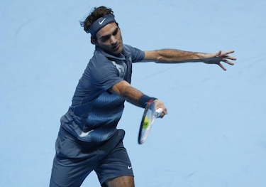 Federer vence a Gasquet en Copa Masters