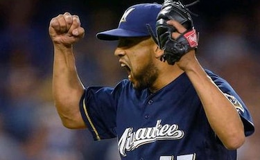 Francisco Rodríguez seguirá con los Cerveceros