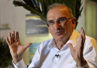 El exjefe negociador de paz con las FARC lanza candidatura presidencial en Colombia