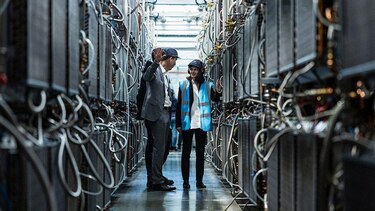 "Un reto de ingeniería extremo": la extraordinaria inversión de las grandes empresas de IA en centros de datos a "hiperescala"