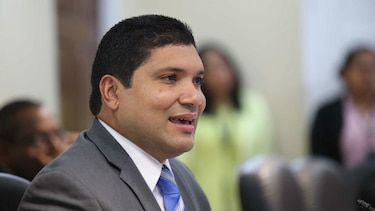 Suspenden discusión del proyecto de educación sexual