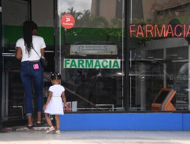 Para importar medicamentos, las pequeñas farmacias deben organizarse: Unprofa