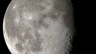 Retrasan para el 2025 la misión tripulada de Estados Unidos a la Luna
