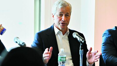 Director de JPMorgan ganó $29.5 millones