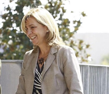 La infanta Cristina está 'serena' y dispuesta a responder al juez