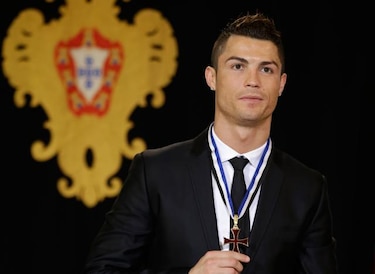Cristiano Ronaldo recibe importante condecoración en Portugal