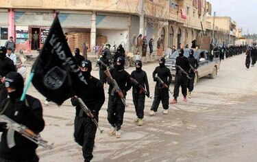 Estado Islámico mata a seis personas y derriba un avión en Siria