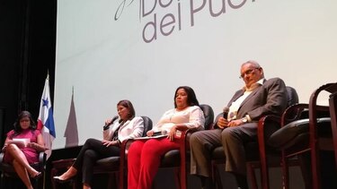 Una candidata presidencial y dos a vicepresidente acuden a conversatorio sobre derechos de la mujer