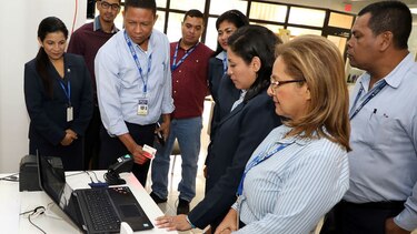 Tribunal Electoral inicia capacitación a electores para el voto electrónico