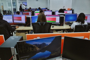 Adjudican a nuevo consorcio línea gratuita 311 para la atención ciudadana