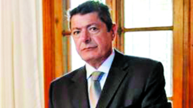 Embargan y acusan de encubrimiento a fiscal