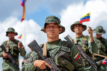 ‘Trump no tiene ninguna intención de invadir; es todo una operación psicológica’: Elliott Abrams, exenviado de Estados Unidos para Venezuela
