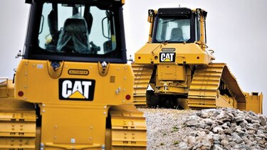 Caterpillar reduciría 880 plazas por cierre de centros