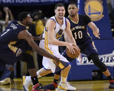 Warriors y Bulls toman ventaja de 2-0