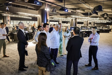 Panamá conoce la experiencia de automatización portuaria de Singapur
