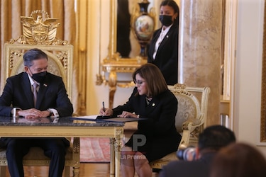 Ariadne García toma posesión de su cargo como nueva magistrada de la Corte Suprema 