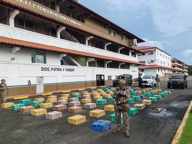 Senan ubica tres toneladas de drogas dentro de un contenedor en un puerto de Colón