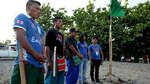 Indígenas siguen en vigilia; esperan al Presidente