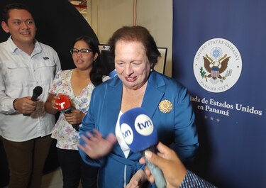 Embajadora de Estados Unidos habla sobre el TPC con Panamá
