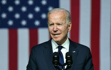 Biden ofrece a Iván Duque apoyo contra el terrorismo tras ataque a helicóptero