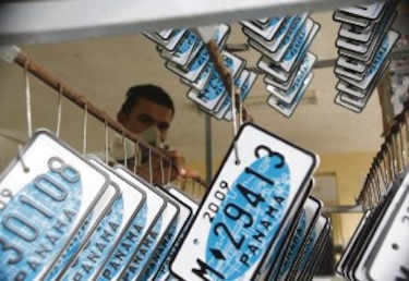 Desde este jueves entregarán las placas de enero de 2020