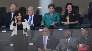 Rousseff dice que no se intimida con insultos tras los abucheos en el Mundial