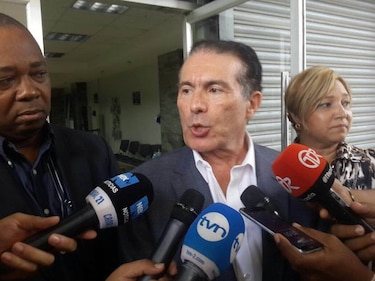 País por cárcel para el exministro Roberto Henríquez