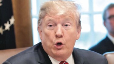 Donald Trump aplicará aranceles a autos de la Unión Europea