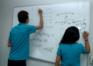 Olímpicos de la química solicitan respaldo para viajar a torneo en Brasil