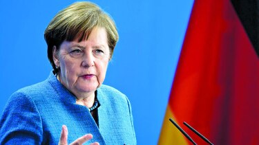Merkel supera crisis y seguirá en el poder