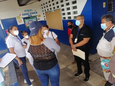 Acondicionan escuelas para la jornada de vacunación en siete corregimientos de Panamá este