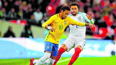 Inglaterra y Brasil empatan 0-0 en Wembley