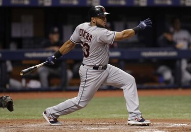 Piratas firman a Melky Cabrera con un contrato de ligas menores