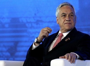 Chile se ofrece para acoger proceso de paz entre Colombia y ELN