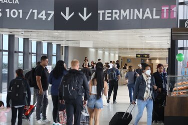 El tráfico mundial de pasajeros aéreos creció 28.4% en agosto