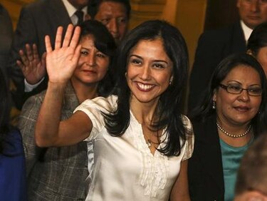 Primera dama de Perú investigada por dinero de empresa venezolana a campaña de Humala