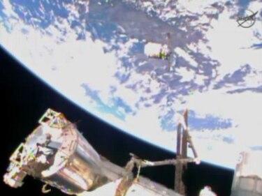 La Estación Espacial Internacional recibe a la cápsula Cygnus
