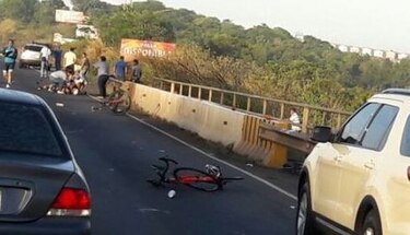Ciclistas son arrollados en la autopista Arraiján-La Chorrera