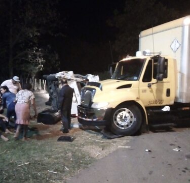 Un muerto y 15 heridos deja un accidente en Herrera